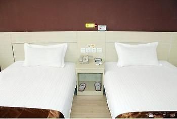 Thank You Hotel Jiujiang  Exteriör bild